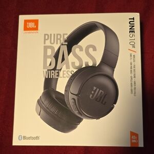 JBL Tune 510BT Bluetooth Headphones - Black